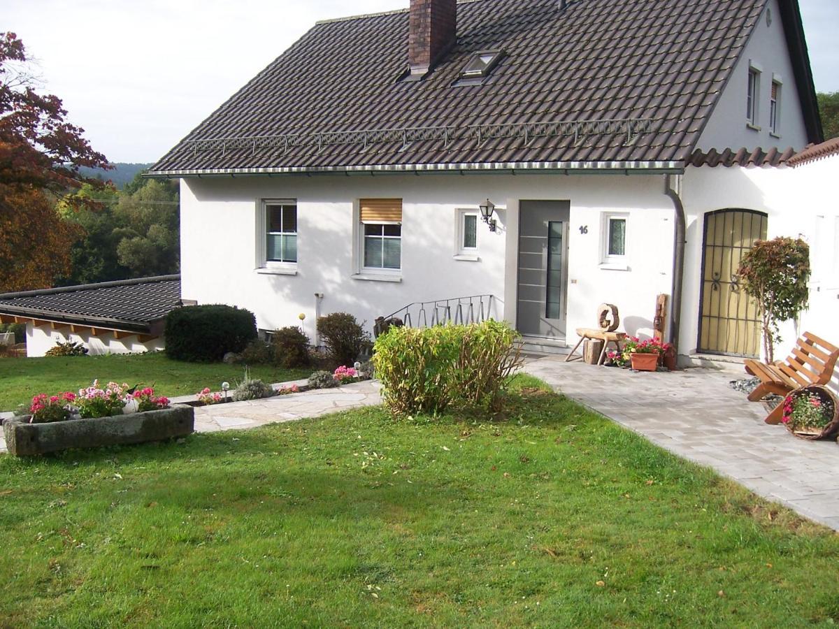 Ferienoase Im Zottbachtal Apartamento Pleystein Exterior foto